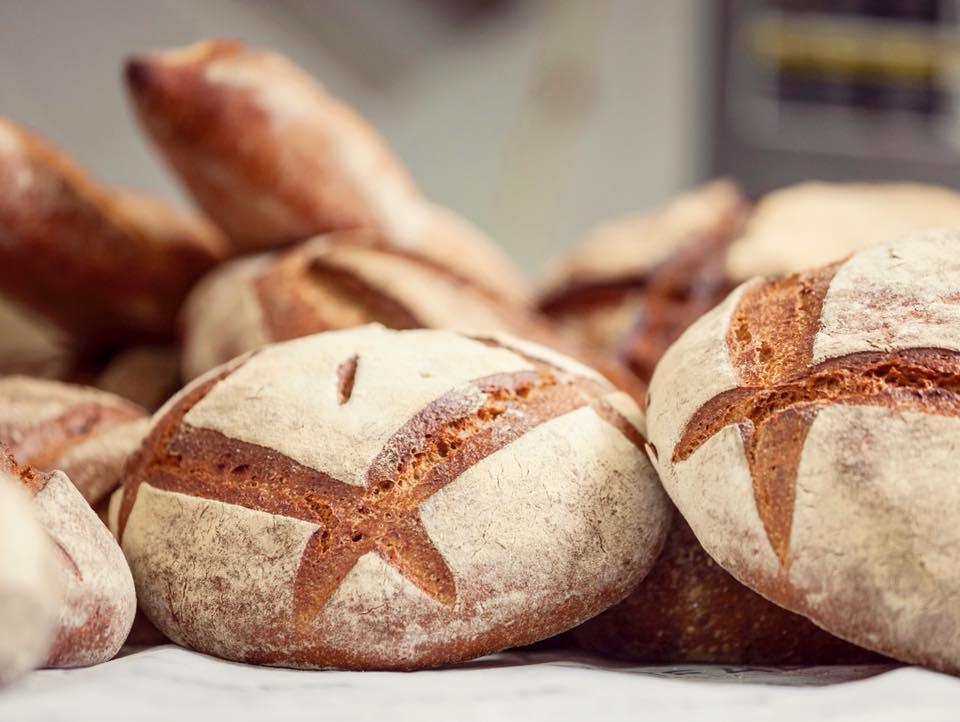 Order Artisan bread online for delivery from local bakery